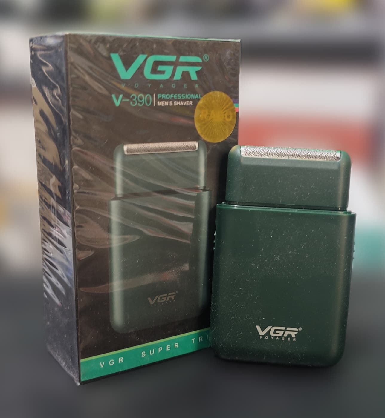 VGR V-390 Professional Men's Shaver — ürün görünümü