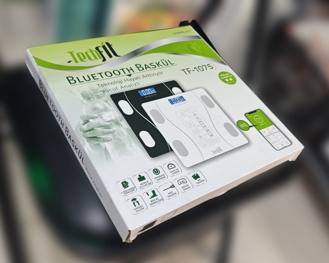 TechFit TF-1075 Bluetooth Baskül — üçüncü açı