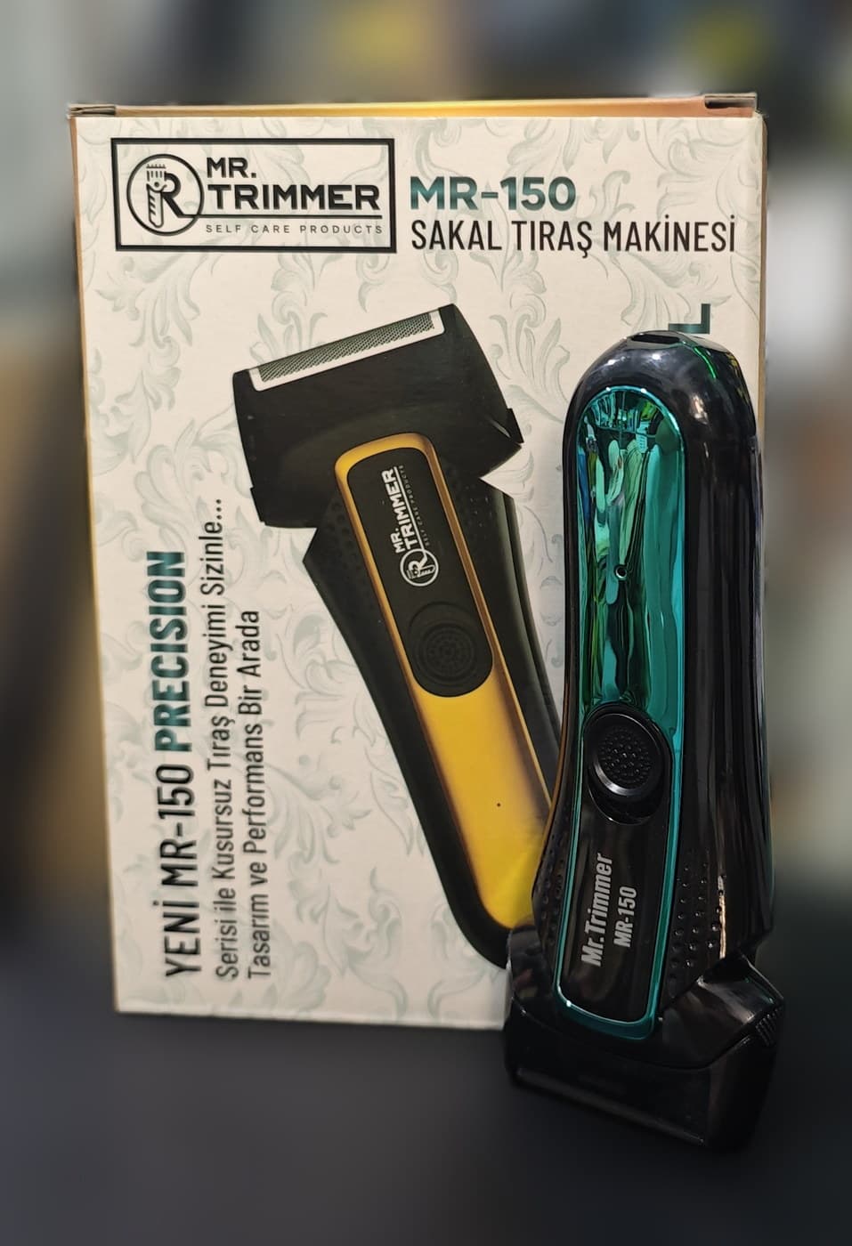 Mr. Trimmer MR-150 Sakal Traş Makinesi — dördüncü açı