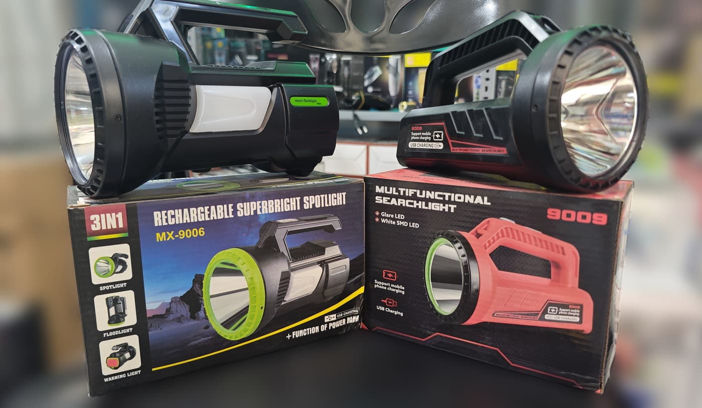 Multifunctional Searchlight Şarjlı Işıldak — i̇kinci açı
