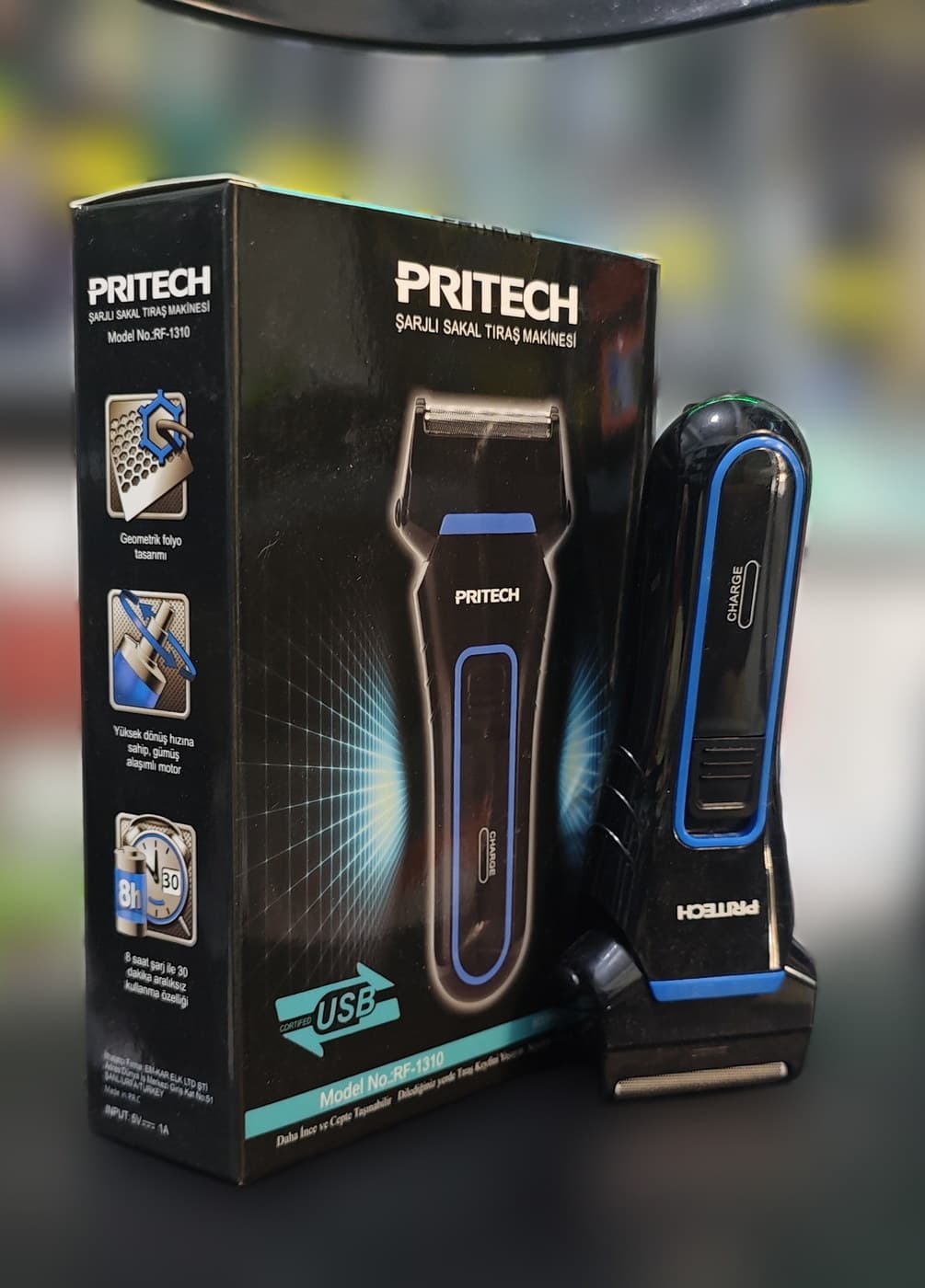 PRITECH Şarjlı Sakal Traş Makinesi — üçüncü açı