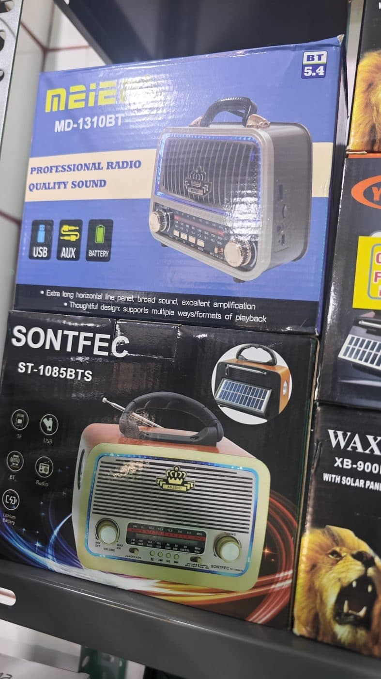 Waxiba XB-900BT-S Solar Panelli Radyo — i̇kinci açı