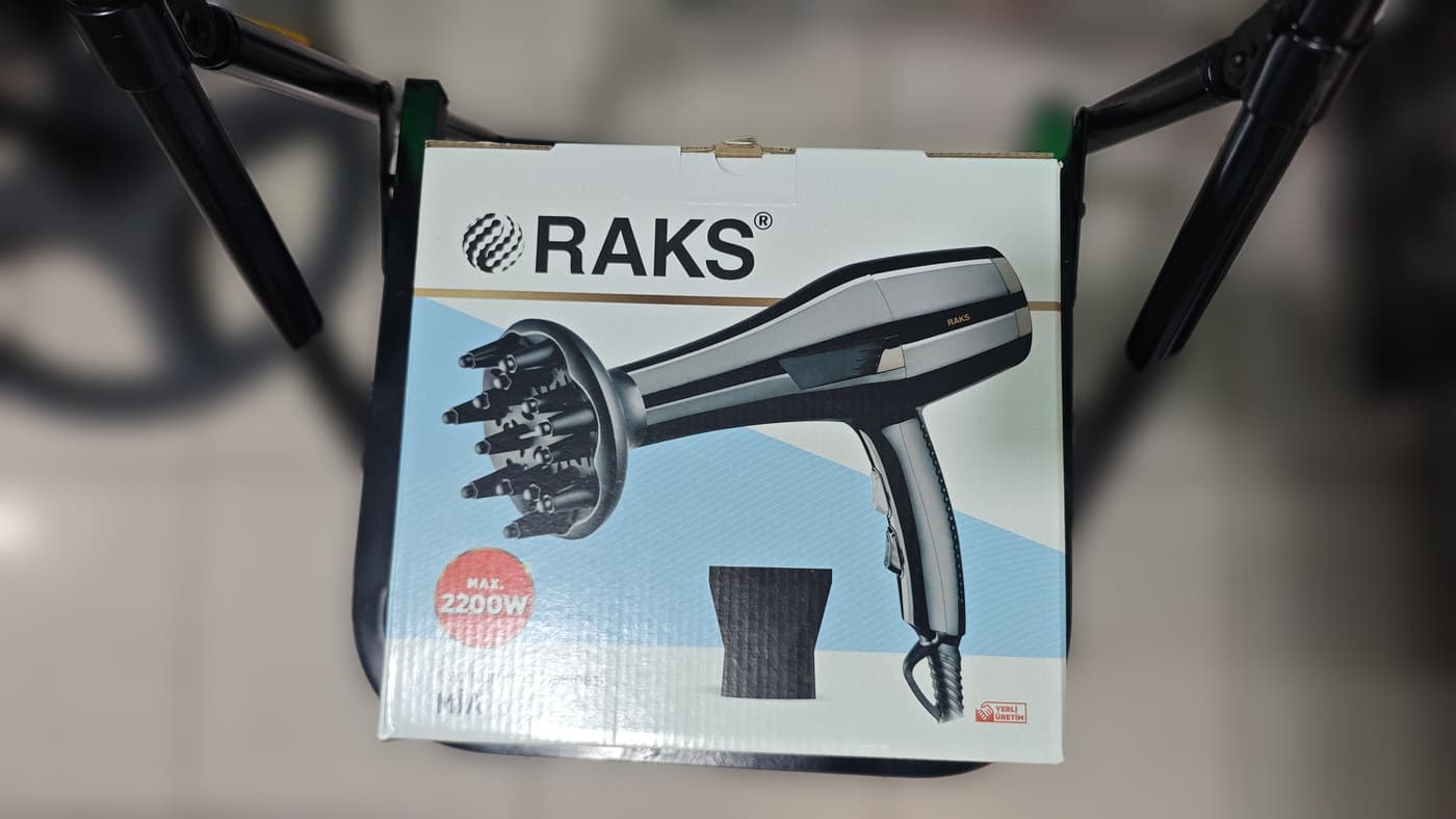 RAKS Mia Saç Kurutma Makinesi — üçüncü açı