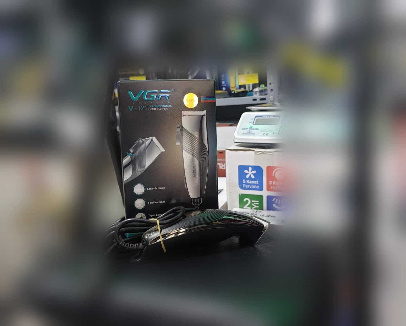 VGR V-121 Profesyonel Traş Makinesi — beşinci açı