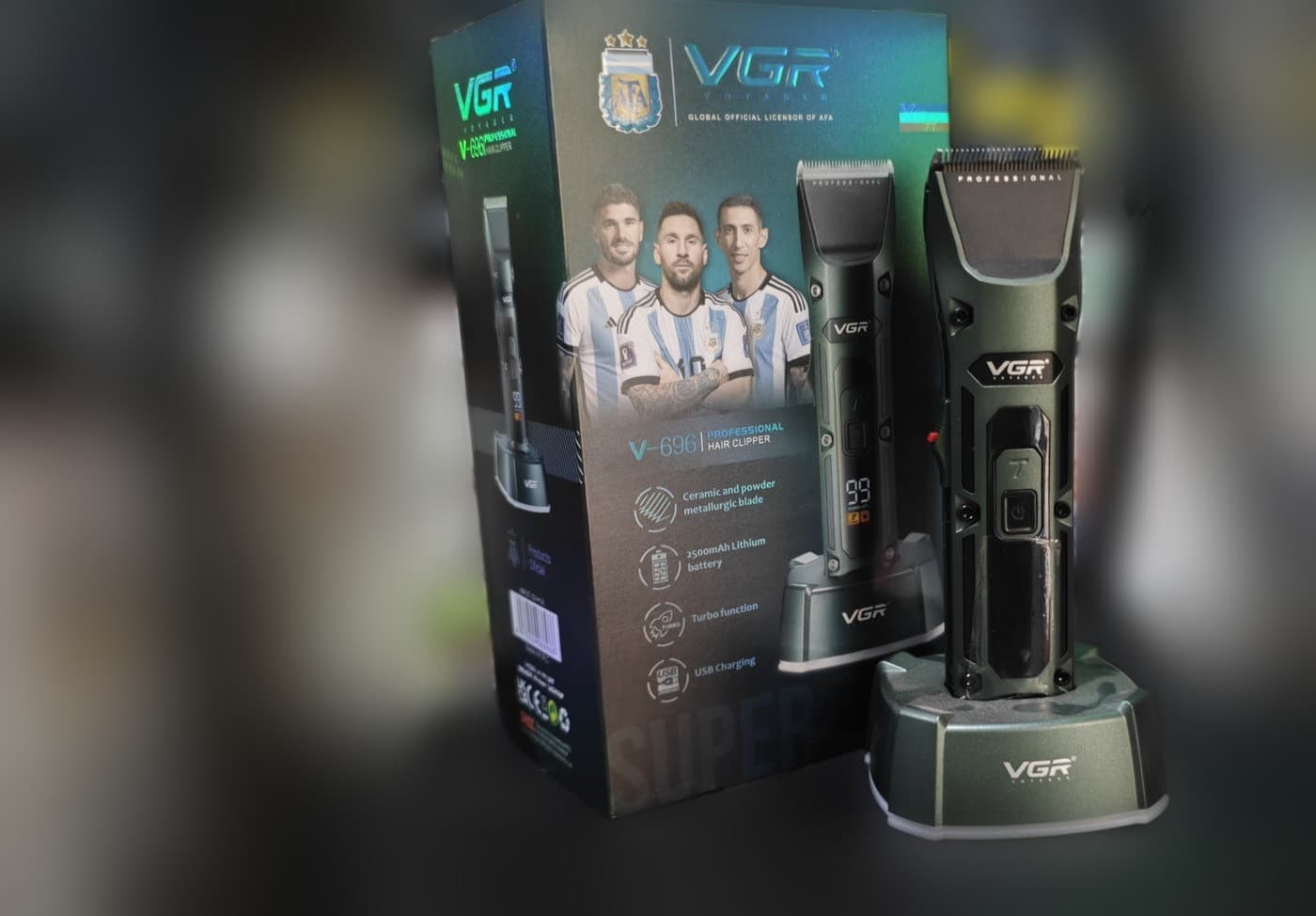 VGR V-696 Profesyonel Saç Kesme Makinesi — i̇kinci açı